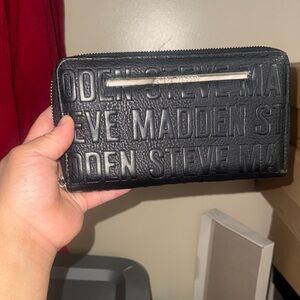 Steve Madden Black Embossed Zip Wallet